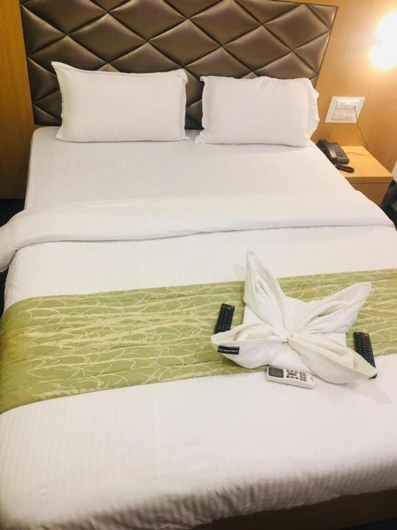 Glitz Hotels The Ar Residency - Nr Thane Railway Station מראה חיצוני תמונה