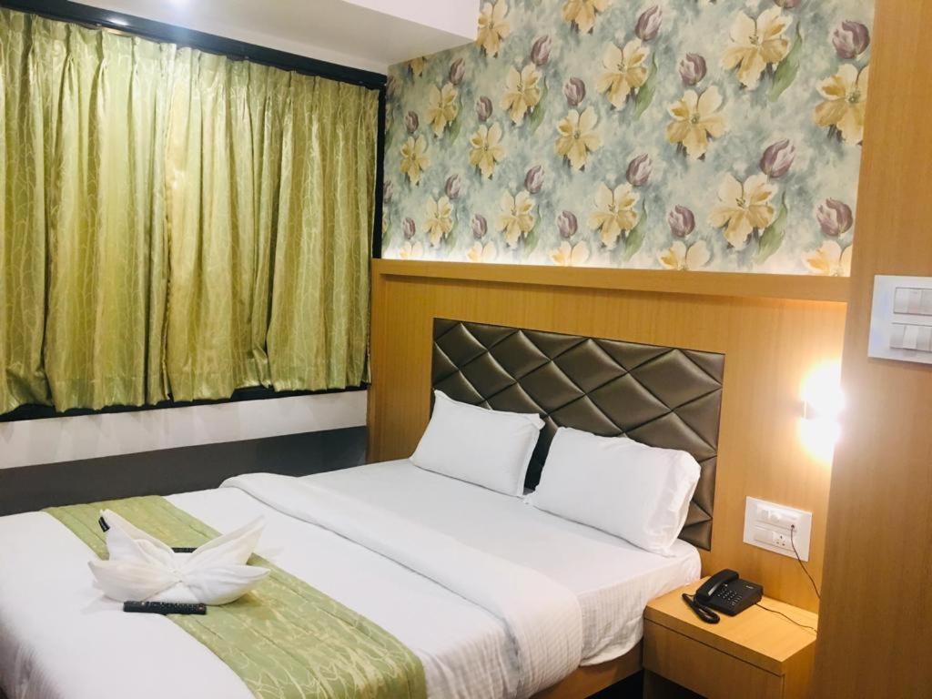 Glitz Hotels The Ar Residency - Nr Thane Railway Station מראה חיצוני תמונה